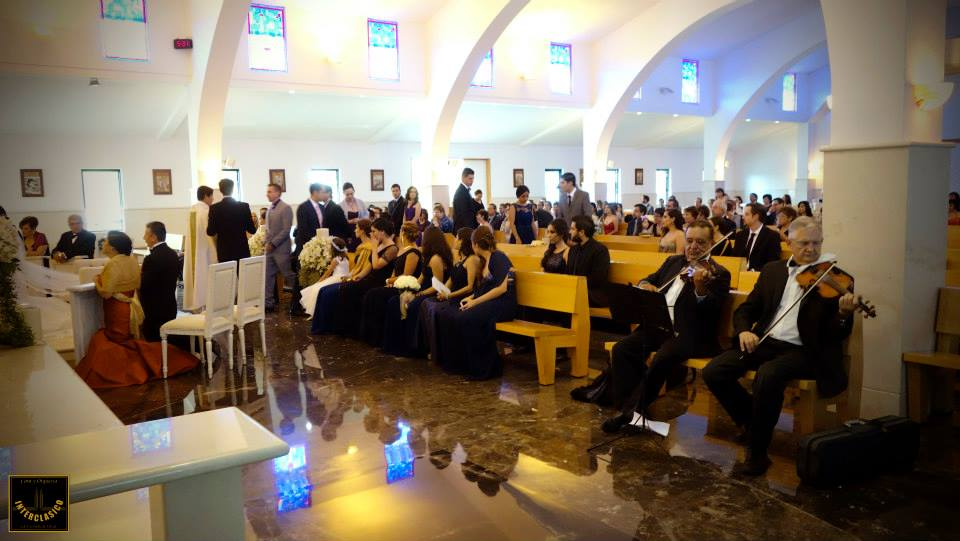 Ceremonia de boda con coro y orquesta